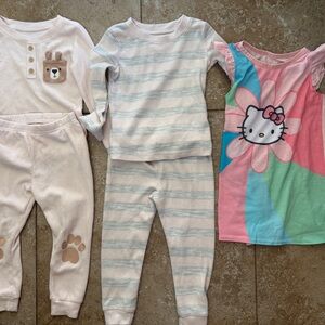 Hello Kitty Pink and Cozy Girls Pajamas